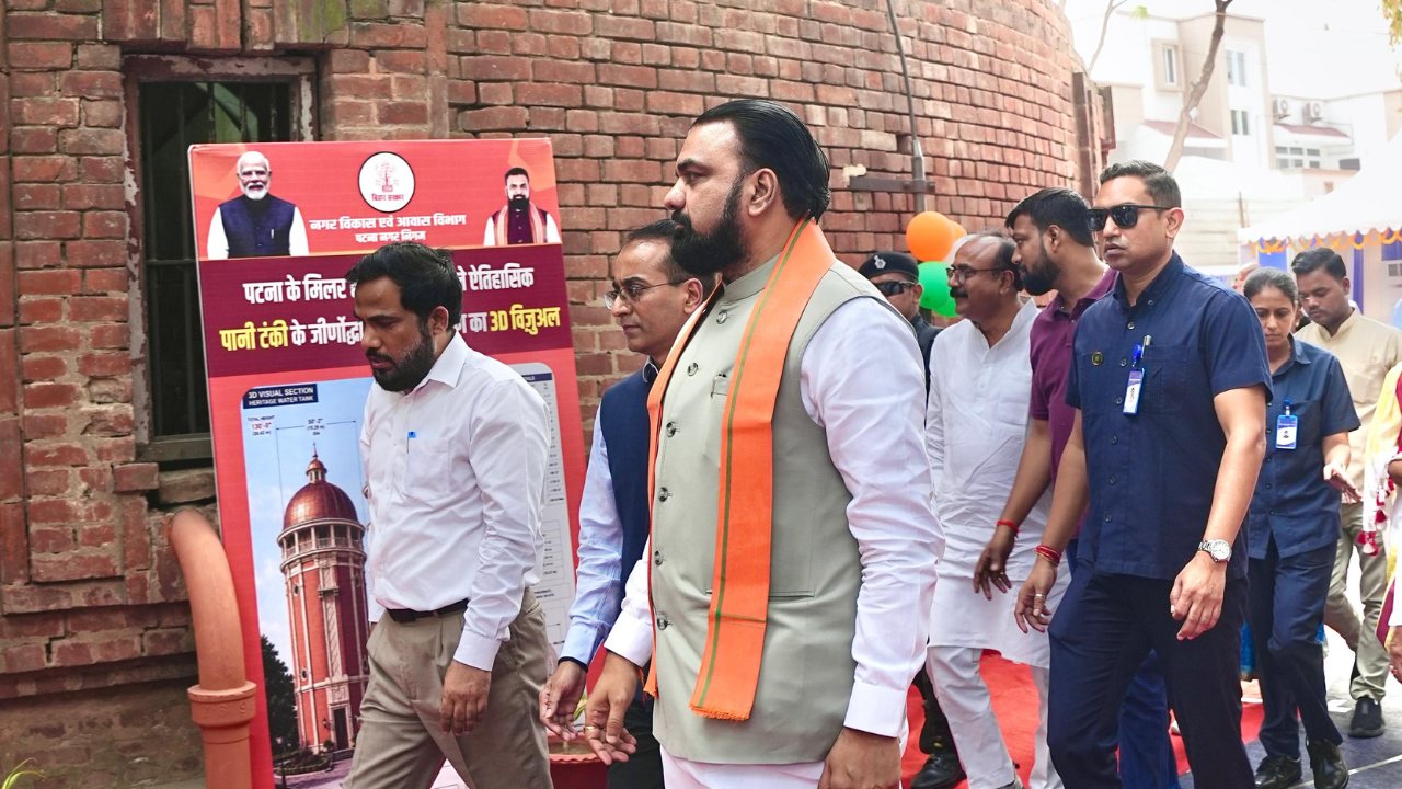 मिलर हाई स्कूल परिसर के ऐतिहासिक पानी टंकी का होगा सौंदर्यीकरण, खुलेगा कैफेटेरिया, सीएम ने किया शिलान्यास