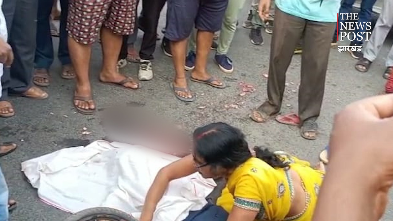 मॉर्निंग वॉक कर रहे बच्चे को फायर ब्रिगेड ने रौंदा, मौके पर मौत, आक्रोशित लोगों ने किया सड़क जाम