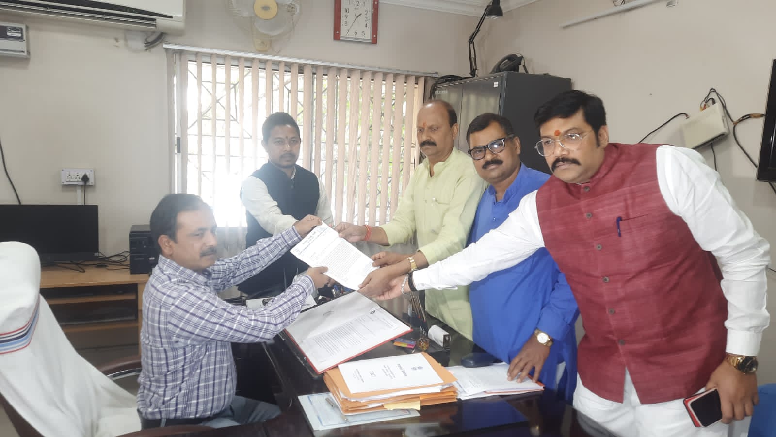 राज्य सरकार ने 32 प्रखंड विकास पदाधिकारी का पदस्थापन कर आचार संहिता का किया उलंघन, आदेश रद्द करे चुनाव आयोग: भाजपा