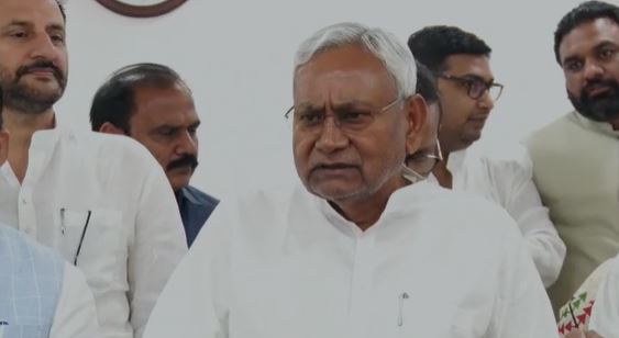 बिहार में प्रचंड गर्मी को लेकर हाई अलर्ट, नीतीश बोले ये तो बहुत ज्यादा हो रहा है