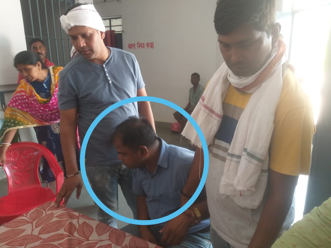 10 हजार रुपए घूस लेते जूनियर इंजीनियर धराए, एसीबी ने रंगे हाथ पकड़ा