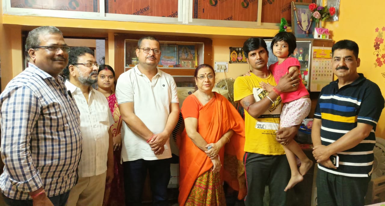 खबर का असर : बर्खास्त होगी लापरवाह टीचर, स्कूल वहन करेगा हर्षिता के इलाज का खर्च