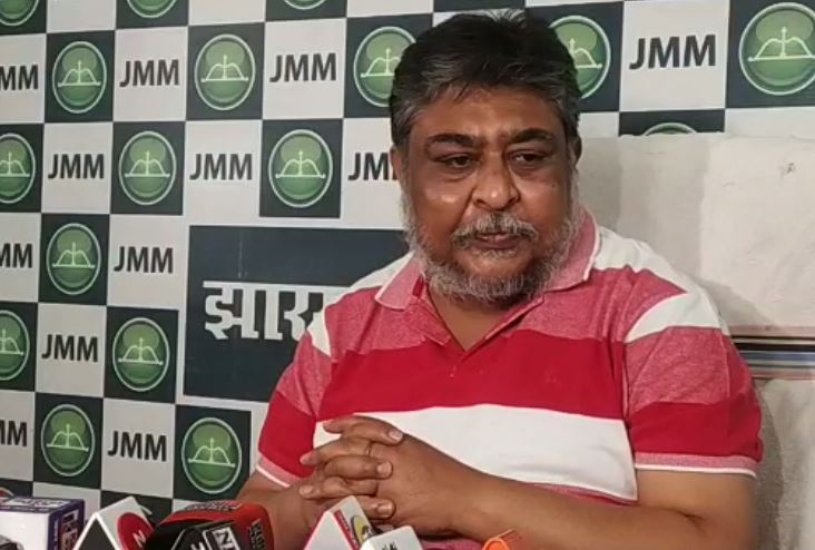 "भाजपा के लोग आदिवासी को देखना नहीं चाहते, इसीलिए हो रही सरकार गिराने की कवायद"