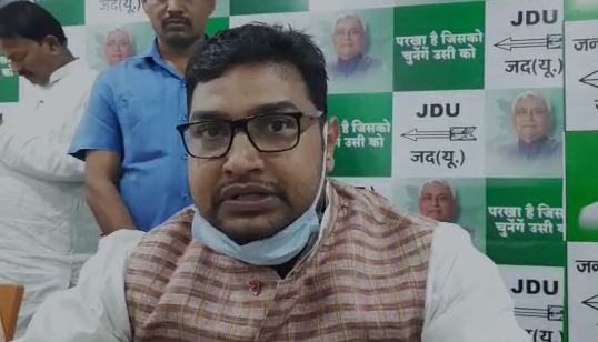 मंत्री जयंत राज ने तेजस्वी पर साधा निशाना, कहा पहले दिखाएं अपने माता-पिता की रिपोर्ट कार्ड