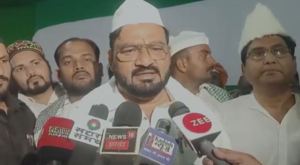 फिसली मंत्री हफिजुल हसन अंसारी की जुबान, हिन्दुओं के बारे में कह डाली यह बात