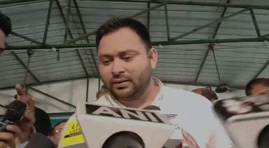 मैं टीका लगाऊं, टोपी या पगड़ी पहनूं, क्या फर्क पड़ता है ! मेरी तो शादी भी अलग धर्म में हुई - तेजस्वी