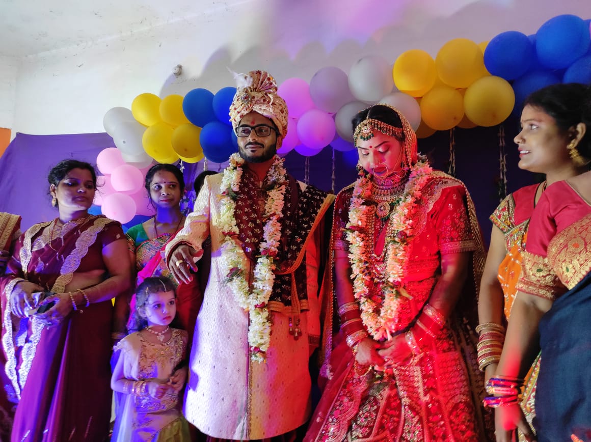 5 दिन में ही इतना परवान चढ़ा प्यार कि एक दूसरे के नाम कर दी जिंदगानी