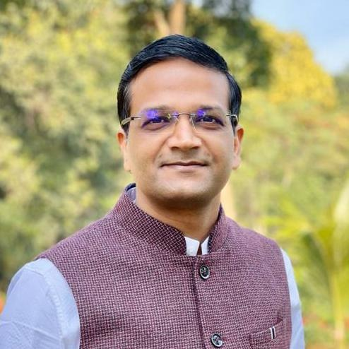 केसीसी आवेदनों की धीमी गति पर डीसी ने हुए नाराज, बैंकों को आवेदन जल्द स्वीकृत करने का दिया निर्देश