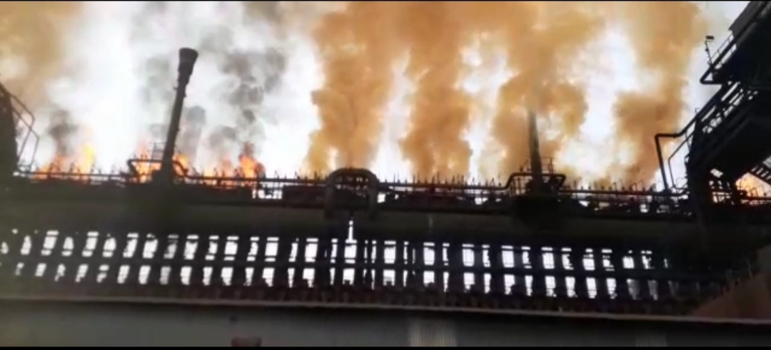 BIG BREAKING : टाटा स्टील प्लांट में धमाका के बाद मची अफरातफरी, तीन ठेका कर्मी घायल